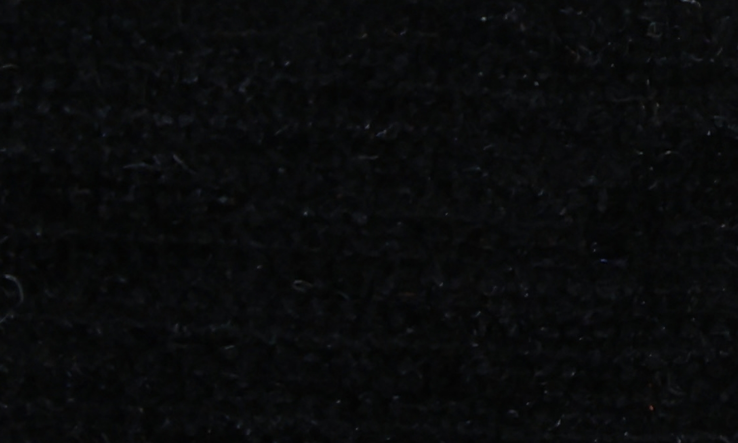 VR-104 Black